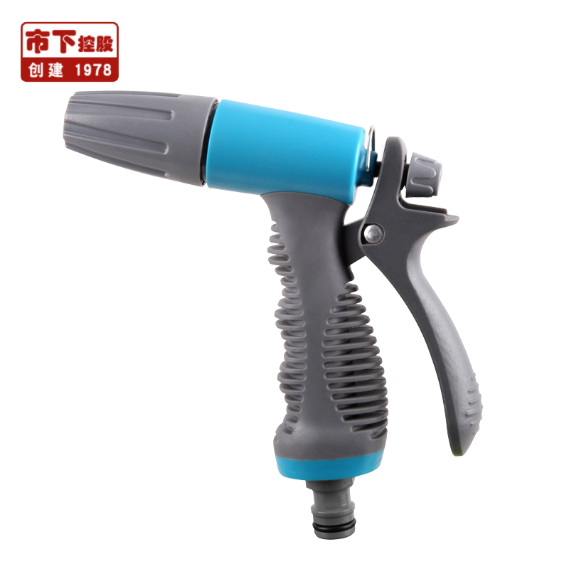 Powerful Stream Hose Nozzle Cleaning for Yard